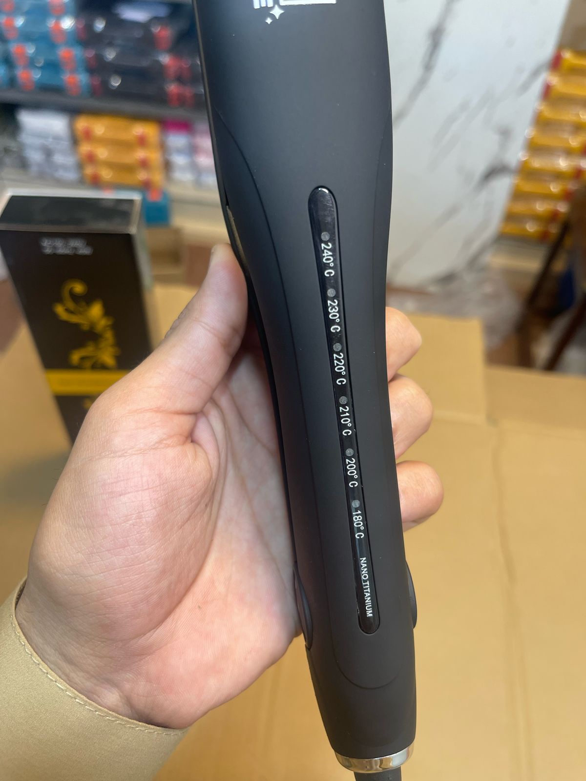 Well 10 Professional Blink Hair Straightner(silver plates)